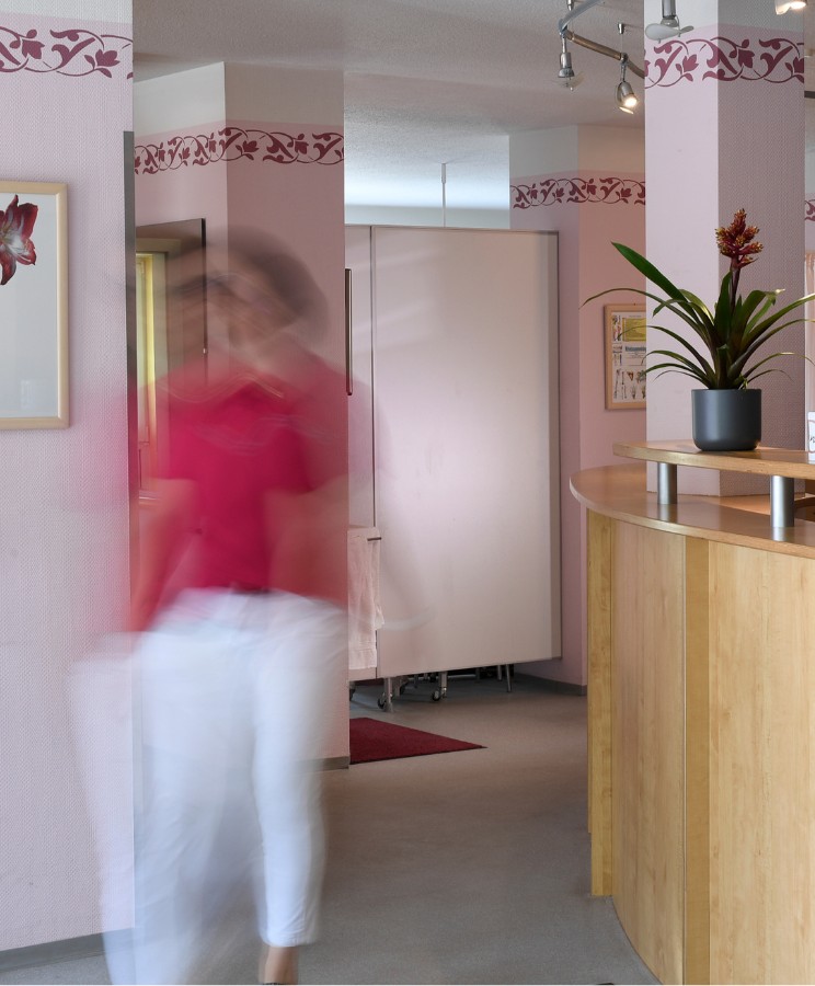 Physiotherapie am Rosengarten Burgthann Empfang